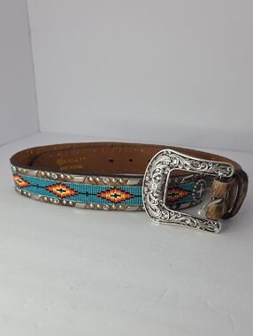 Ariat Leather Beaded Rhinestone Belt Sz S #A1515402 Hide Hair Western Rodeo